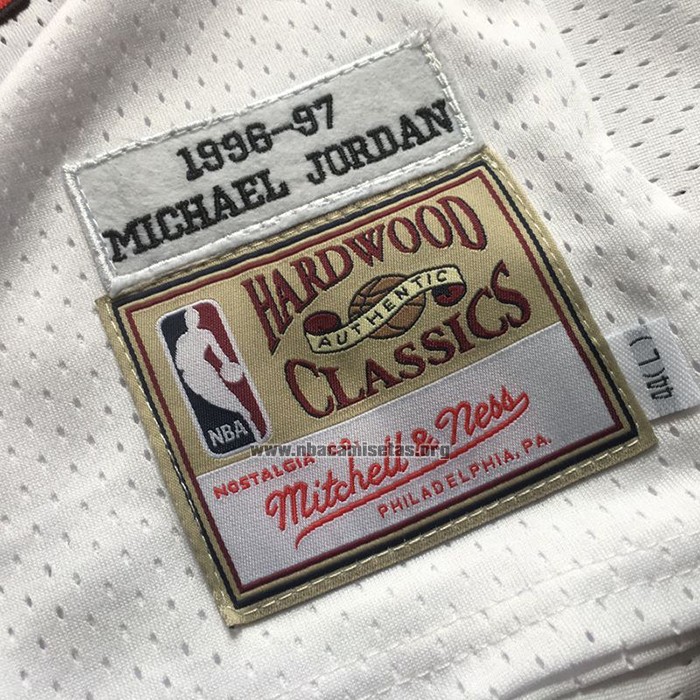 Camiseta Chicago Bulls Michael Jordan NO 23 Mitchell & Ness 1996-97 Blanco